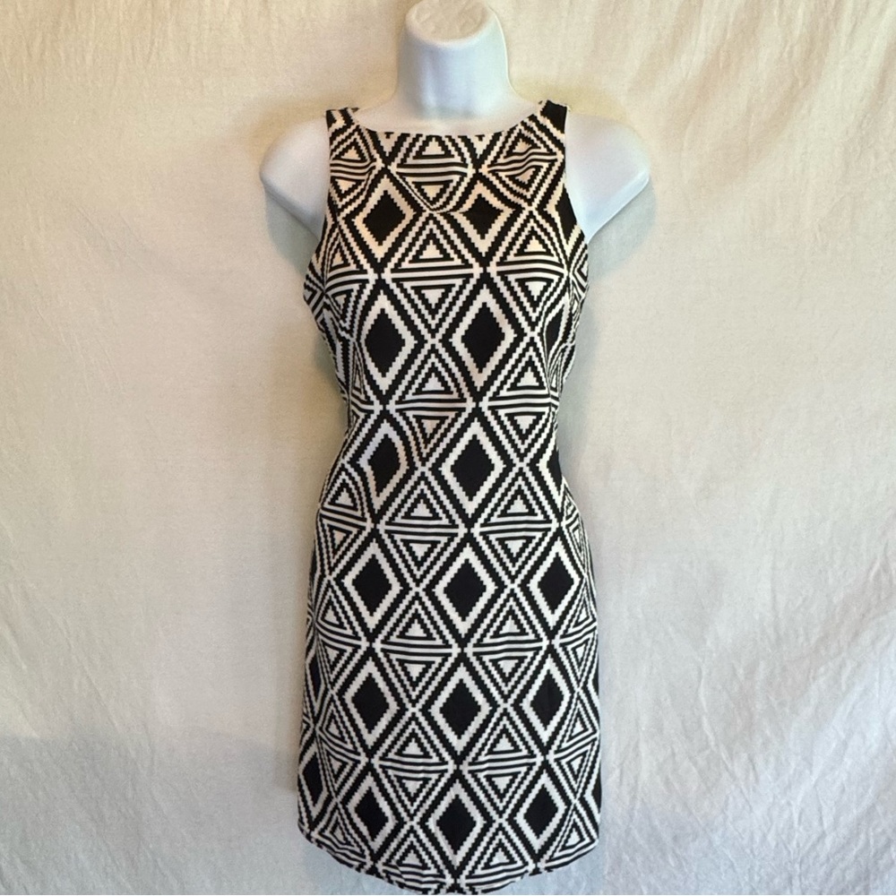 F-54 Coveted Clothing Black & White Sleeveless MIDI Summer Dress Size S